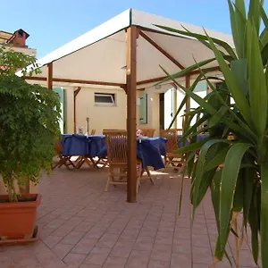 La Papaya Marina Di Pisa